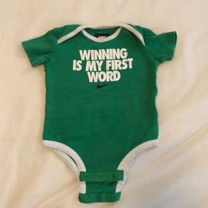 Nike bodysuit 6/9M